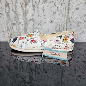 New TOMS Belmont Holiday Cats Women's Size 8 Christmas Flats Slip On Shoes